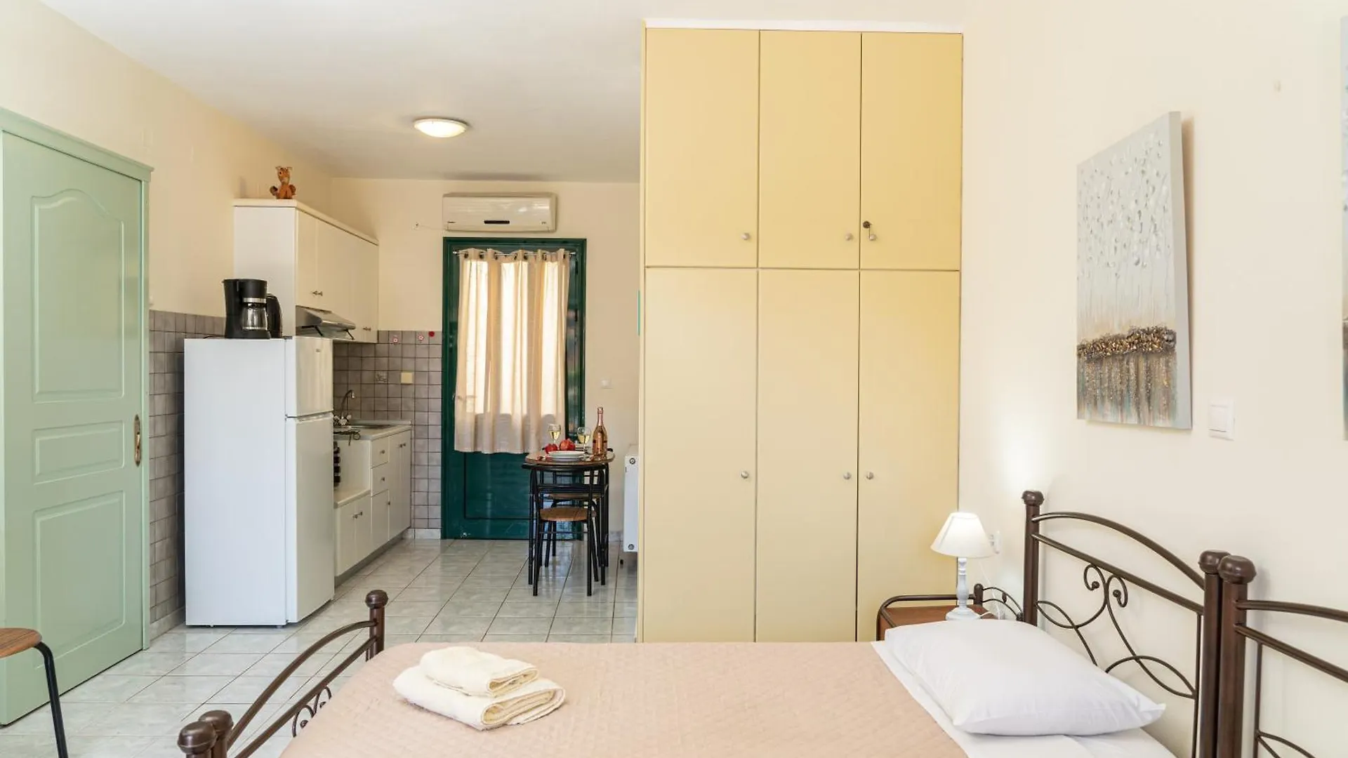 Apartment Penny'S Studios Agia Efimia Greece