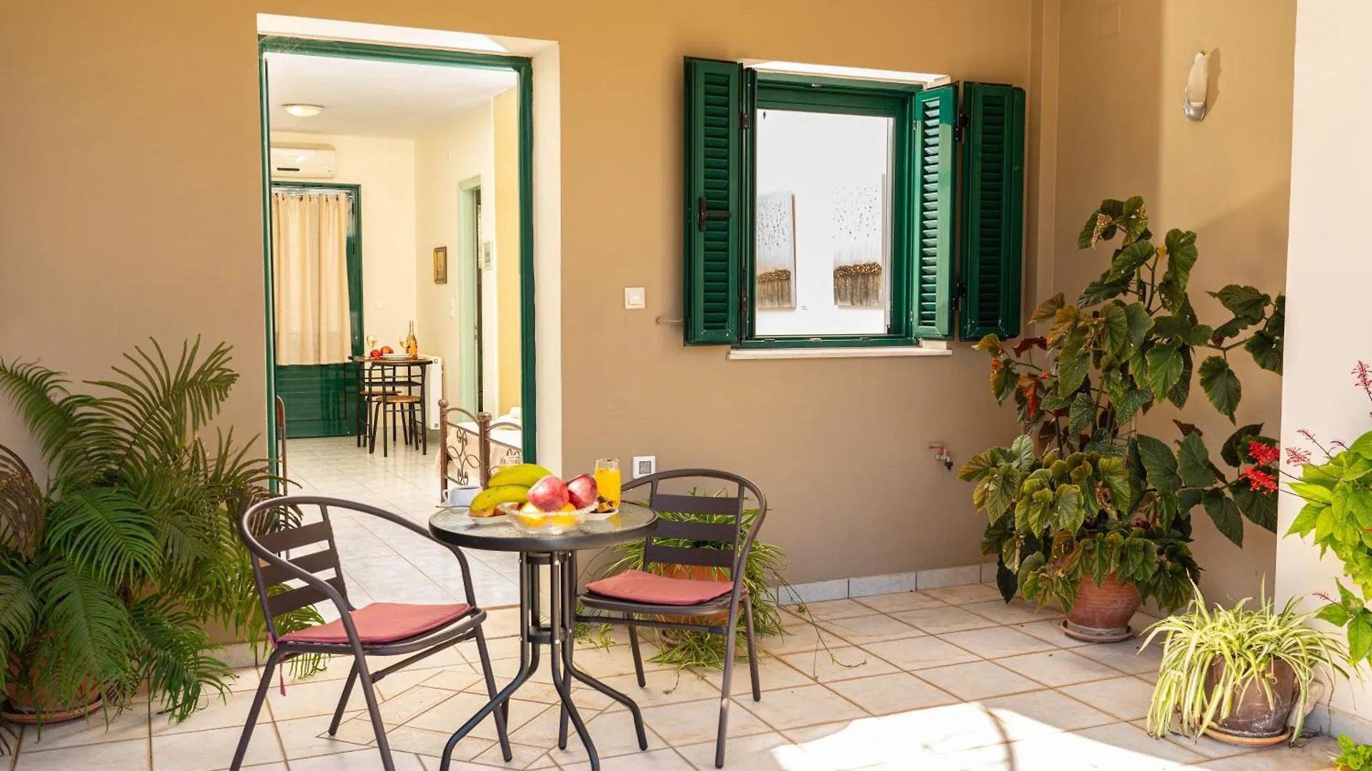 Penny'S Studios Agia Efimia Greece
