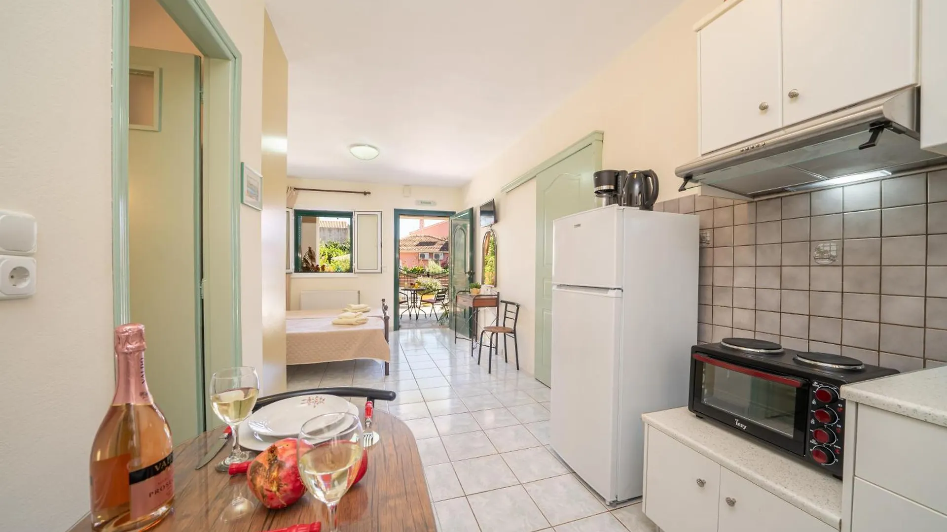 Apartment Penny'S Studios Agia Efimia