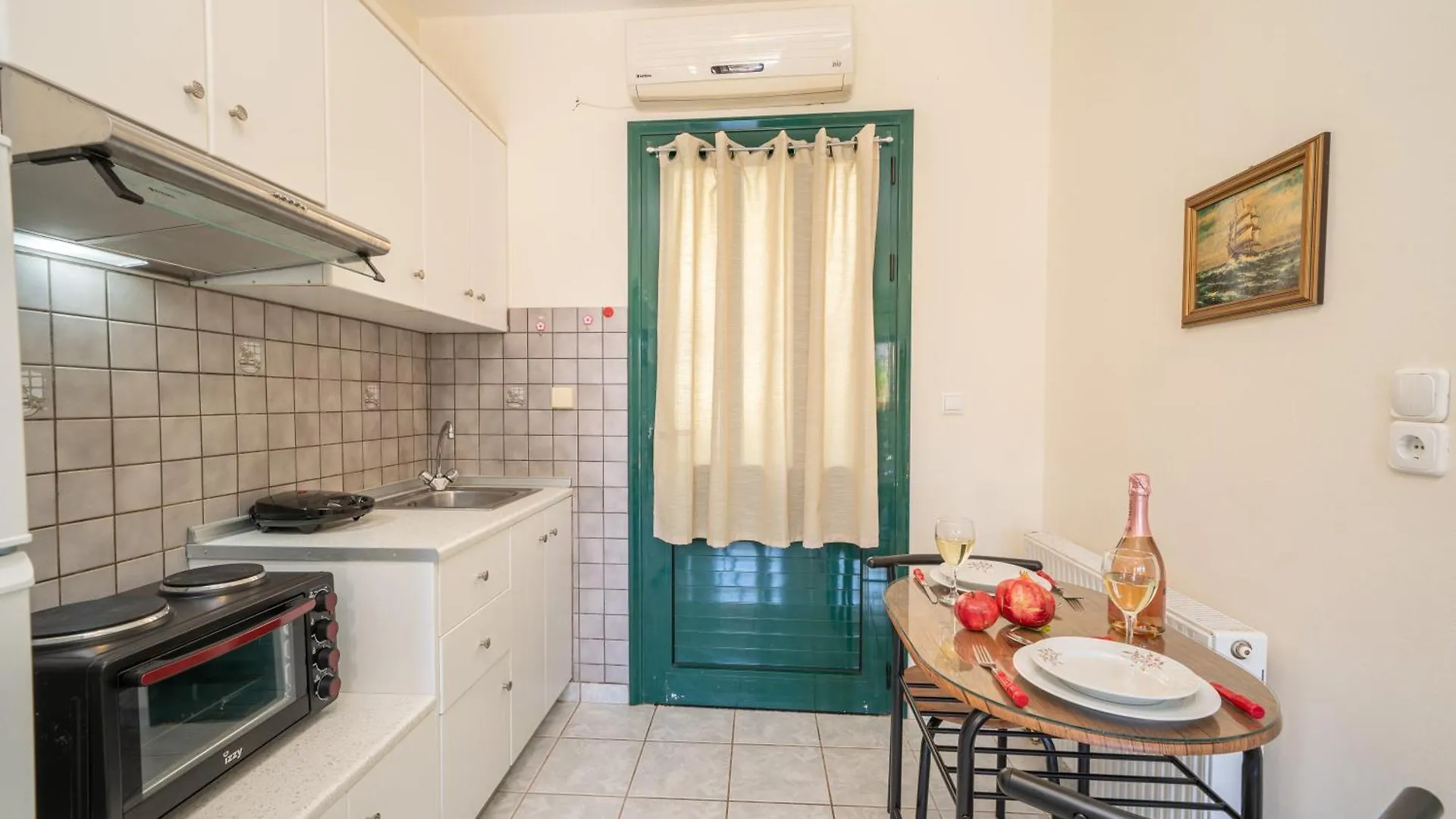 Penny'S Studios Agia Efimia